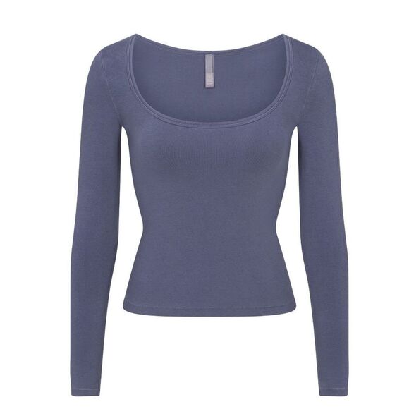 SKIMS Tops - NWT SKIMS vintage scoop longsleeve
